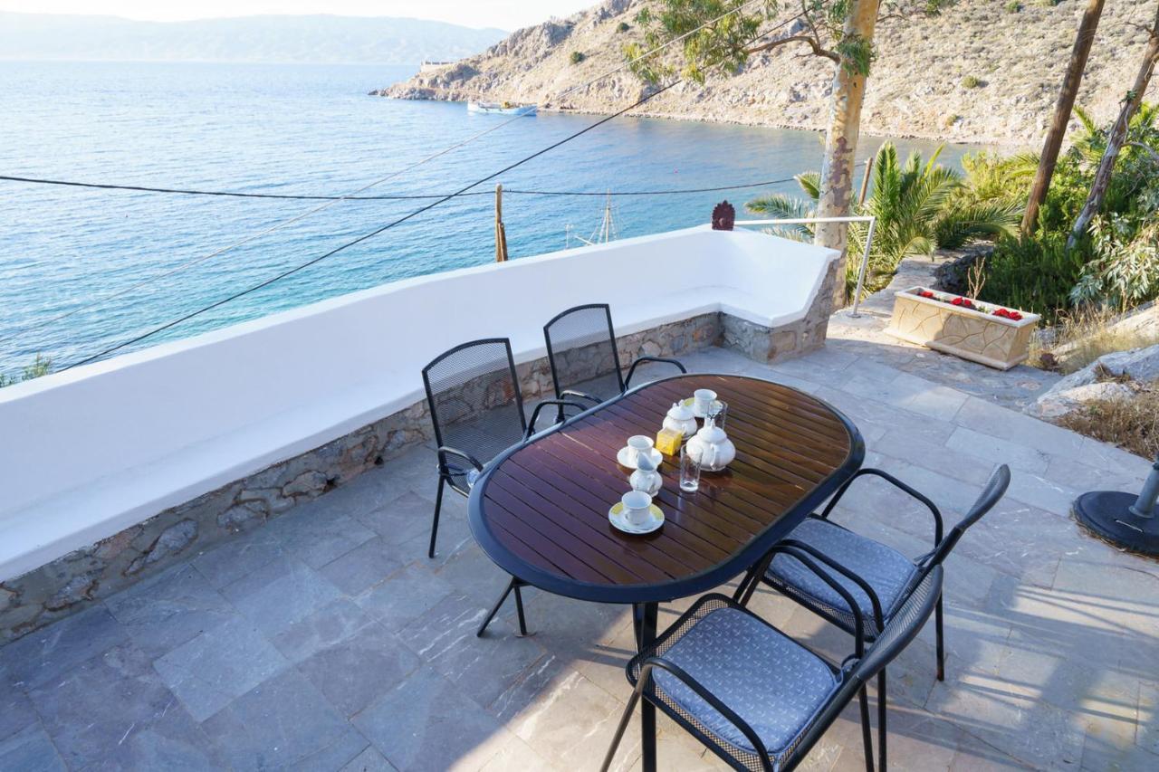 Villa Mandraki 이드라 외부 사진